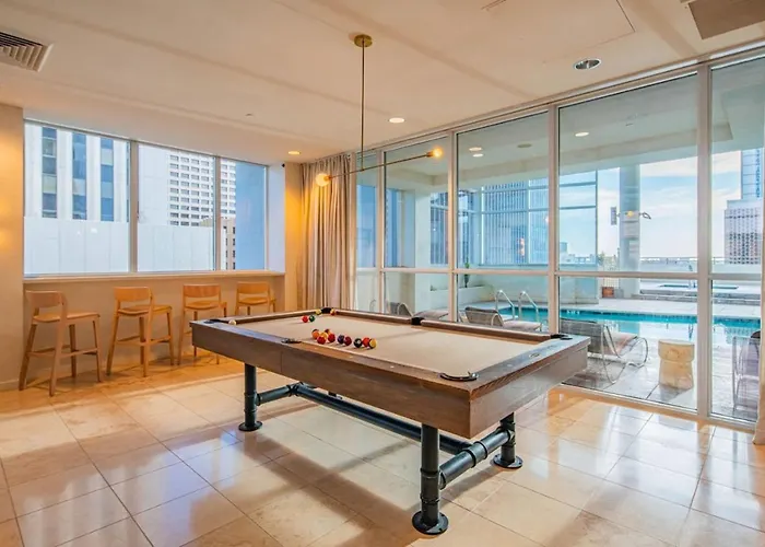 Sky Terrace Dt Highrise, Gym, Pool, Parking, W-d,golf Phoenix