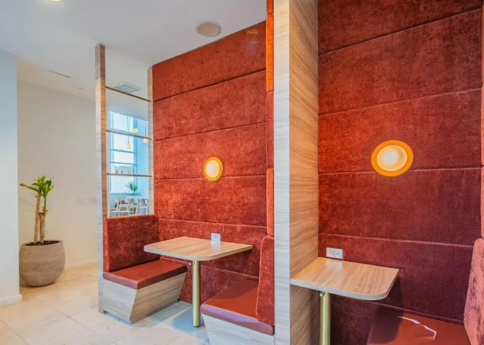 Sky Terrace Dt Highrise, Gym, Pool, Parking, W-d,golf Phoenix
