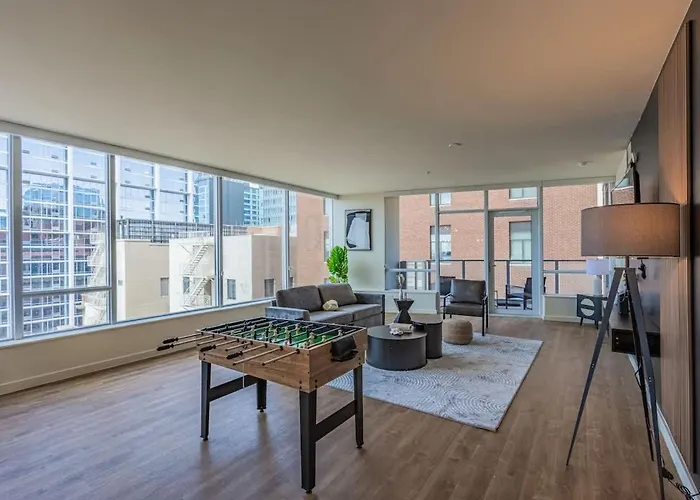 Sky Terrace Dt Highrise, Gym, Pool, Parking, W-d,golf * Phoenix